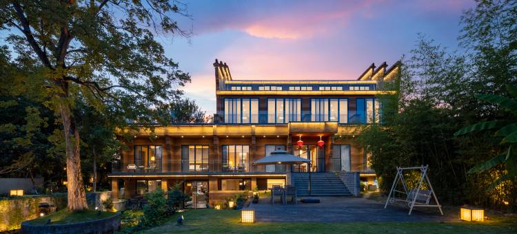 花筑·九华山山自闲民宿(九华山游客换乘中心店)图片