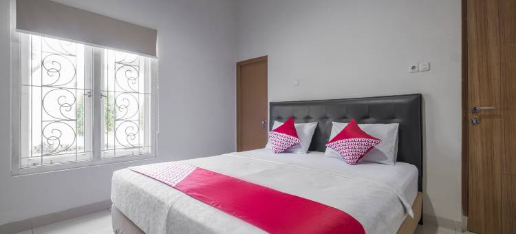 阿斯特拉诺维利亚酒店(Hotel O Makassar near Pantai Losari formerly Hotel Astra Novilia)图片