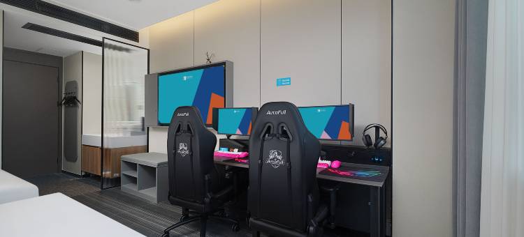 爱电竞酒店(徐州苏宁广场民主北路地铁站店)图片