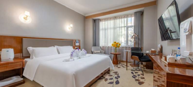 徳令哈海西宾馆(商业步行街河东美食城店)图片