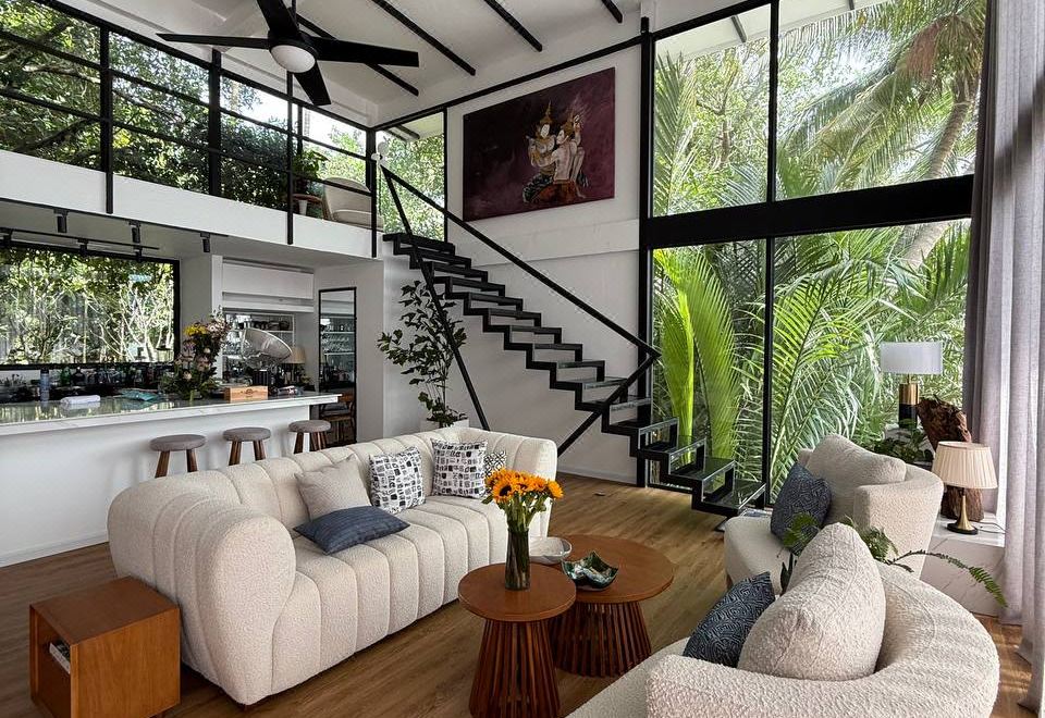 Daya Villa Hotel Overview