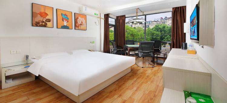 致馨栀子花开酒店(仙桃小南店)图片