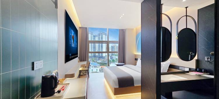 惠水天鹅高空智能酒店(县人民医院汽车站店)图片