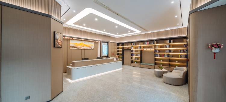 隆驿商务酒店(苍南动车站店)图片