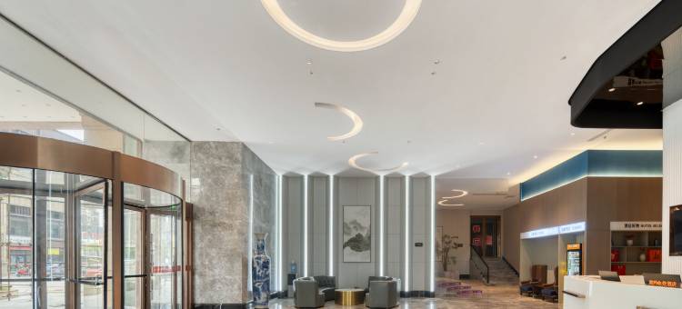 寓约电竞酒店(南昌象湖南大一附院店)图片