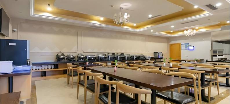 云端·澜居高空河景丨HighAltitude民宿(延吉延边大学网红墙店)图片