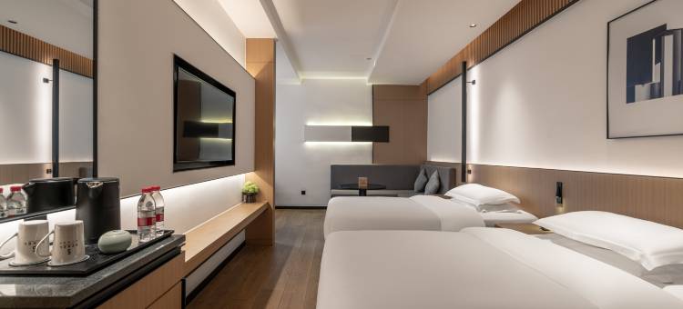 SFEEL设计师酒店(贵阳大十字广场喷水池店)图片