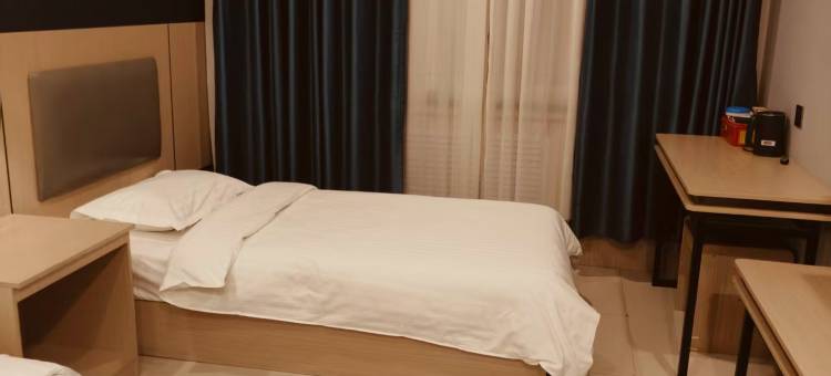 灵台车站商务宾馆图片