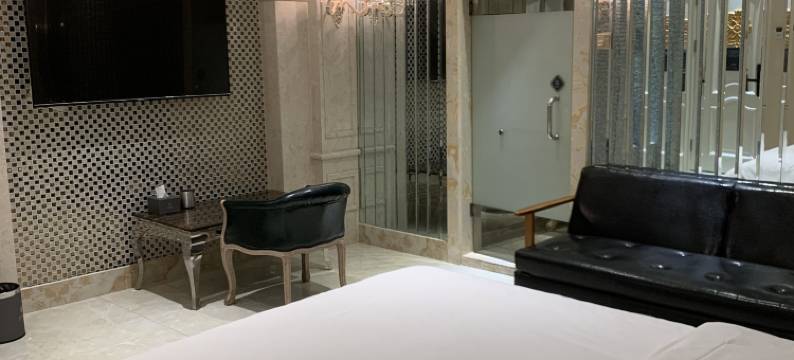 卡秋莎酒店(延边大学网红墙水上市场店)图片