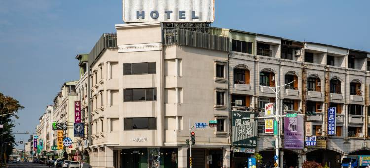 露夏旅社｜納康商旅图片