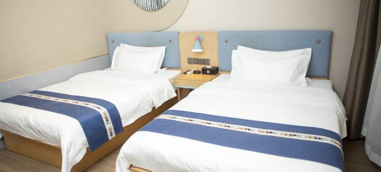 昌吉馨雅居酒店图片