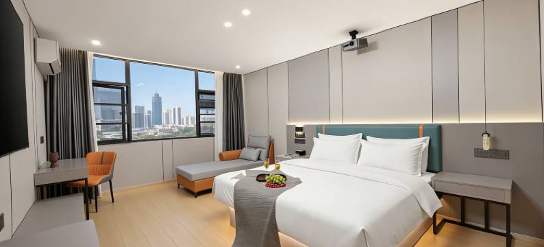 轻住·仰望花园酒店(南昌秋水广场红谷滩店)图片