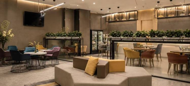 IU酒店(武汉江汉路地铁站店)图片
