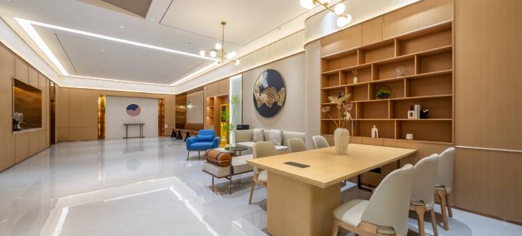 艺龙安云酒店(景德镇陶阳新村陶溪川文创街区店)图片
