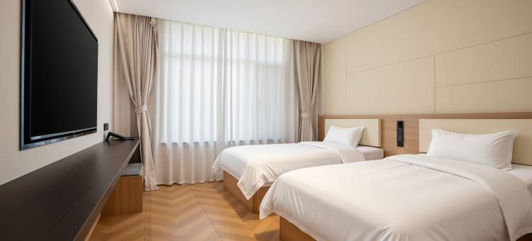 蕴居·轻舍(威海威高广场环翠楼店)图片