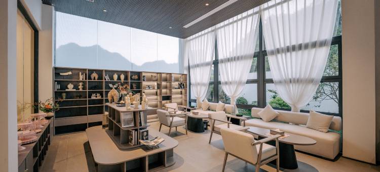 索也·山抹微云民宿(关岭店)图片