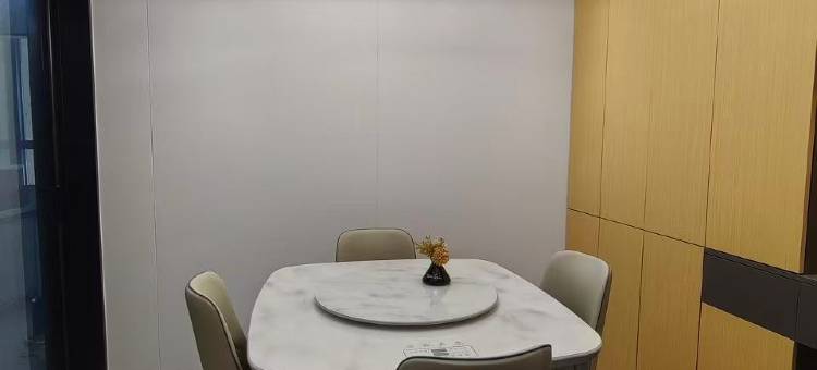云湾民宿(六盘水山语城店)图片