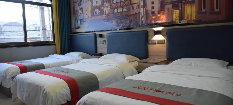 骏怡连锁酒店(陇南礼县盐官镇店)图片