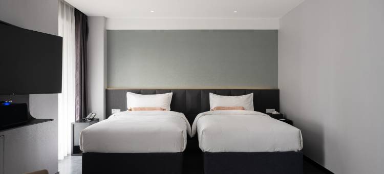 豪泽芮兹酒店 HOLZ RIEZ HOTEL (沈阳奥体中心浑南外滩市集店)图片