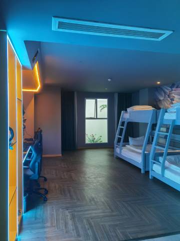 神速电竞民宿(泸州警校店)