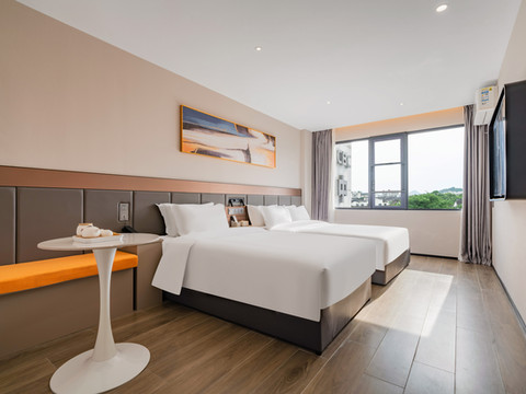 云朵酒店(绍兴鲁迅故里景区店)