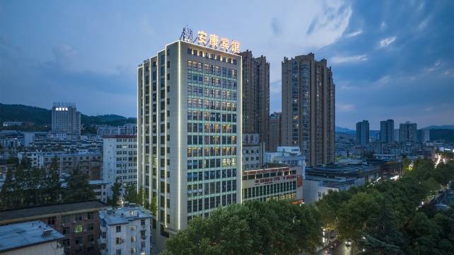 hotel overview picture