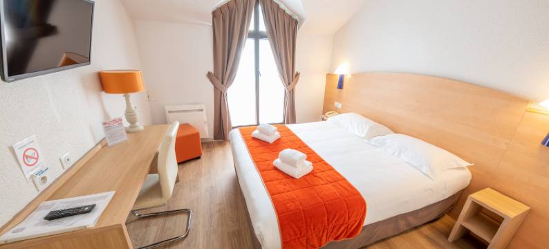 塞纳河畔诺让圣罗兰酒店(Hôtel Saint Laurent)图片