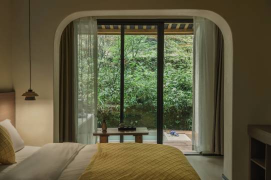 青城山守一山泉私汤酒店图片