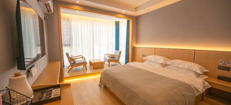 神农架在路上酒店(大九湖坪阡古镇店)图片