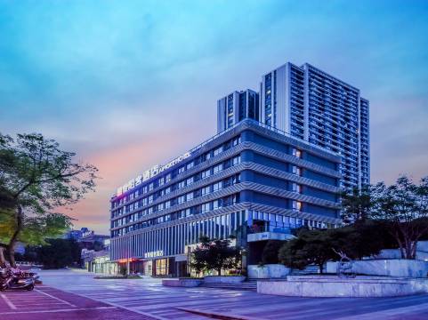 爱陌客酒店(重庆谢家湾万象城店)