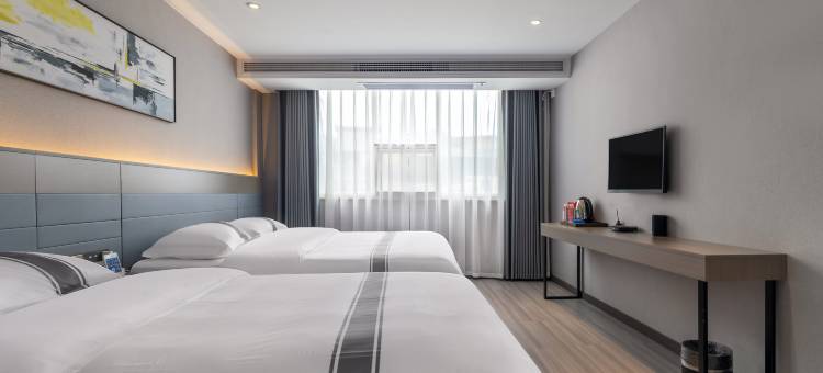 逸柏国际酒店(鹤峰中坝店)图片