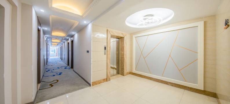 永发酒店(昆明站大商汇店)图片