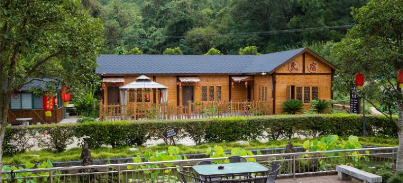 当阳堆桂苑户外民宿(玉泉寺景区店)图片