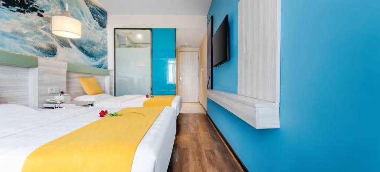 罗兰时尚酒店(郑州万锦城福塔东地铁站店)图片