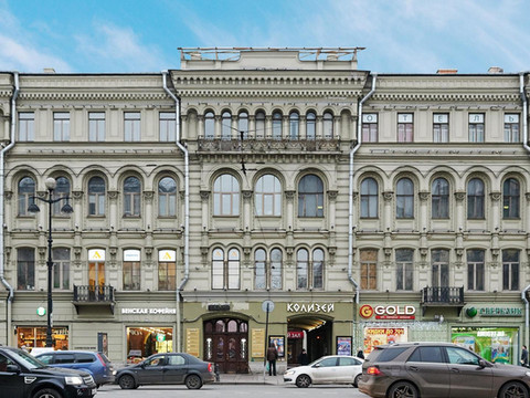 洛帕廷涅夫斯基100酒店