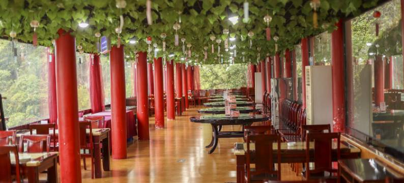 黄龙观悬崖民宿图片