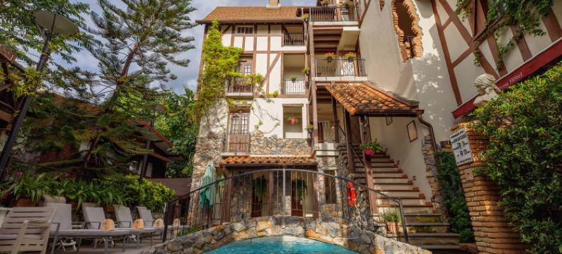 查尔科酒店(Le Charcoa Hotel)图片