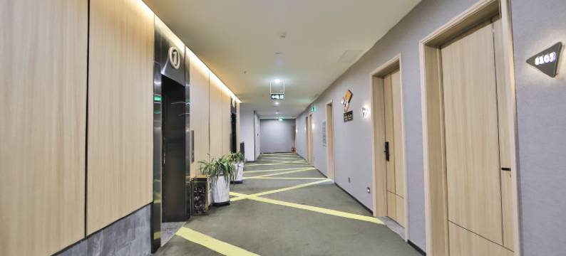 极速时光电竞民宿(红旗街大学城店)图片