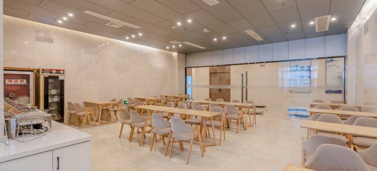 嘉之洲酒店(大蜀山森林公园振兴路地铁站店)图片