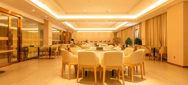 铂纳斯酒店(贵阳花溪孟关汽贸城店)图片