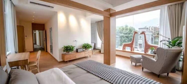 予·六月民宿图片