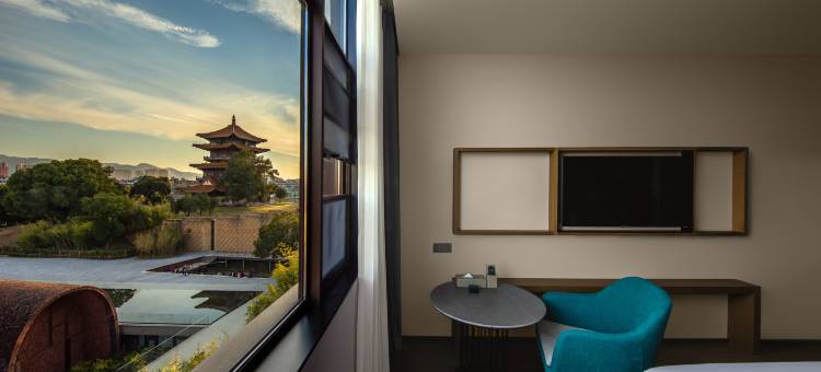 陶邑迎祥酒店(陶阳里历史文化旅游区人民广场店)图片