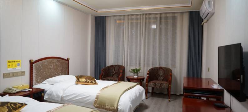 余庆鹏程大酒店图片