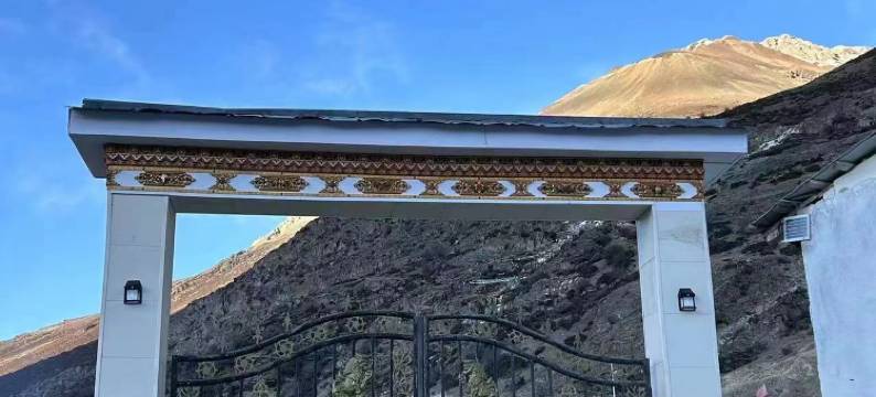 来古冰川圣洁观景民宿图片