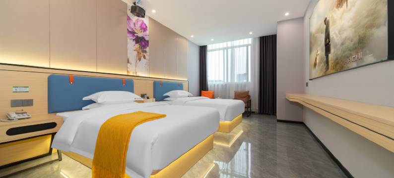 沐雲轻奢国际Hotel(潮州财富中心店)图片