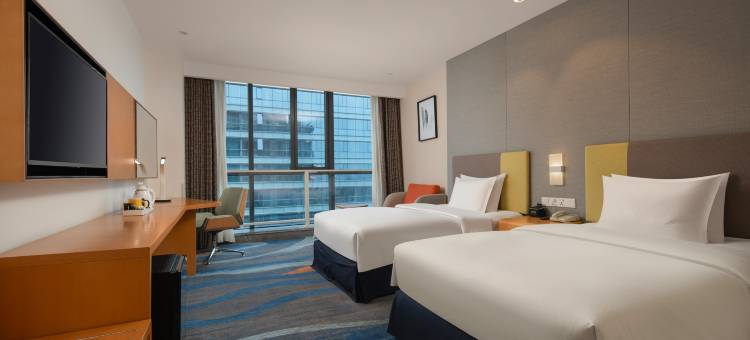 郑州郑东智选假日酒店图片