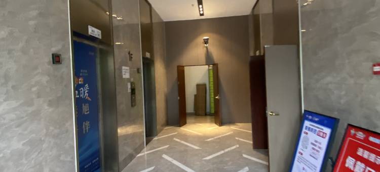 衢州薄荷电竞公寓(衢州高铁站万达广场店)图片