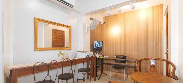 RedDoorz @ Delorian Residences图片