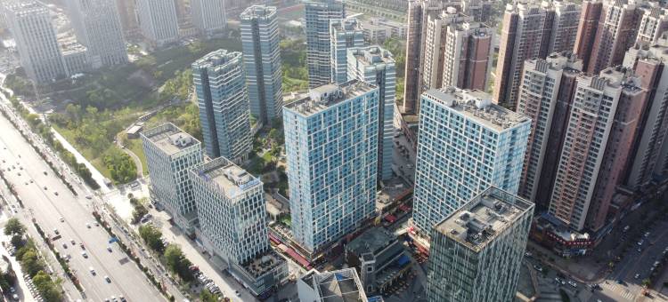 云舍·智能影音民宿(万达广场内江北站店)图片