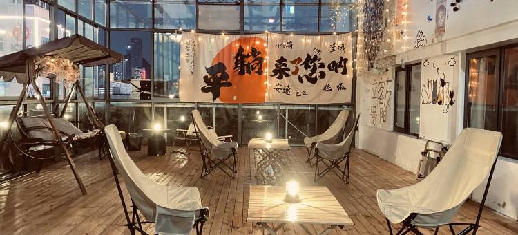 立客友青年旅舍WARM•MOMENTS•WEAVE(喷水池地铁站民生路好吃街店)图片